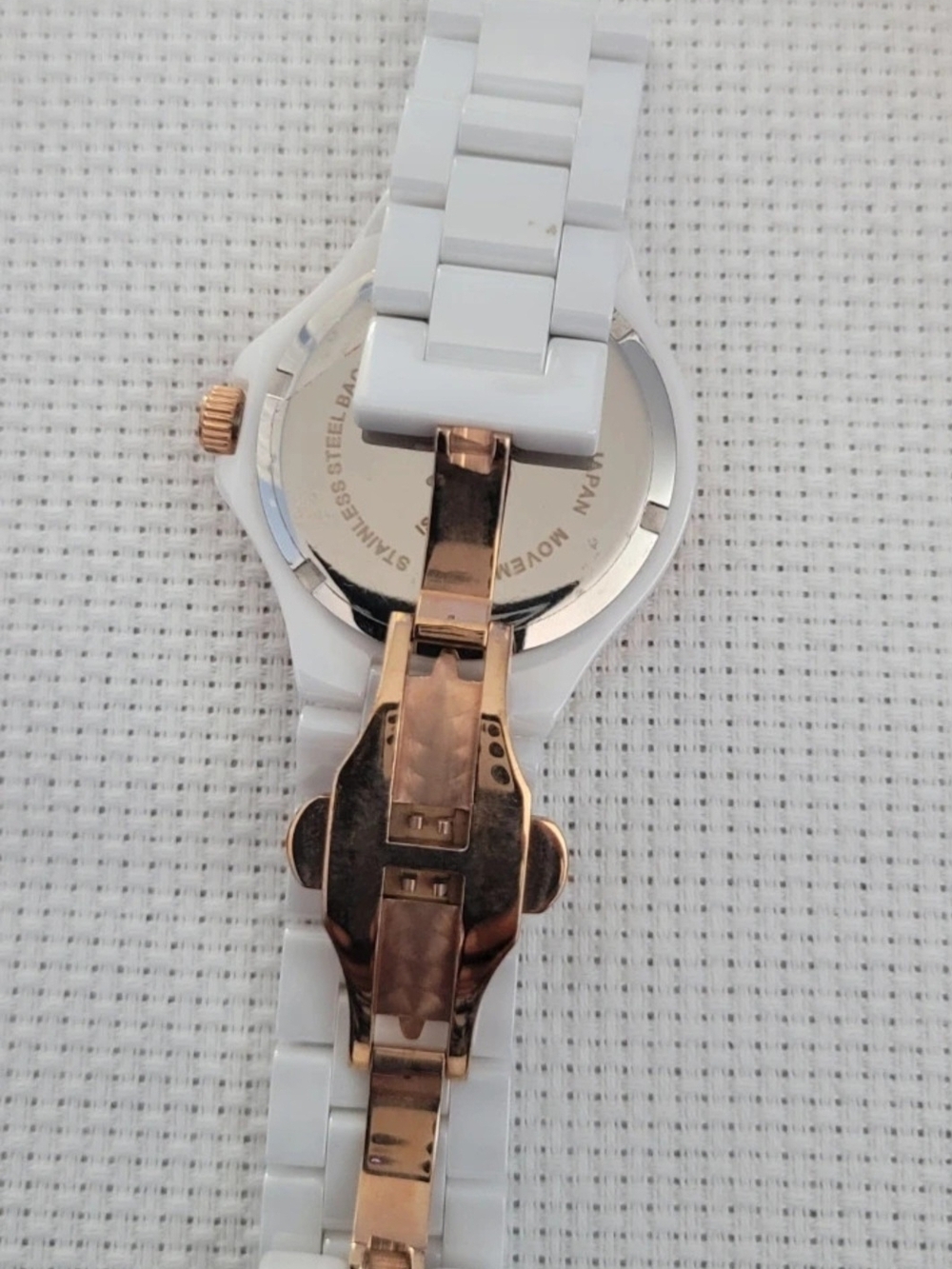 Isaac Mizrahi White and Rose Gold Crystal Accent Women's Watch - Picture 3 of 5